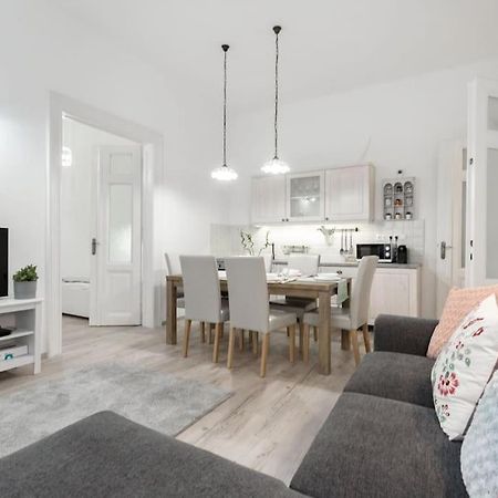 Perfect Day 3 -3 Bedr, 2 Bathrooms Budapeste Exterior foto